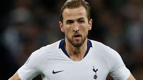 Tottenham s Harry Kane posts injury update on social media ...