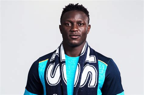 Tottenham star Victor Wanyama delivers parting message to ...