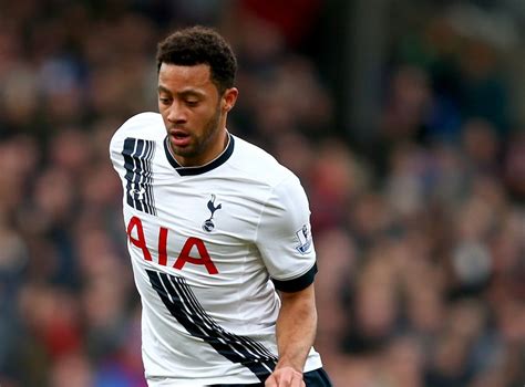 Tottenham transfer news: Mousa Dembele signs new contract ...