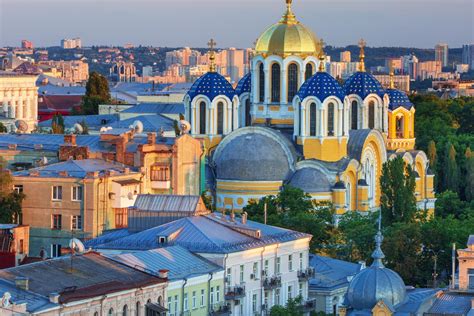 Tour por las catedrales de Kiev Reserva online en ...