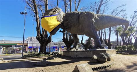 Tradicionales dinosaurios en plaza de Concepción ahora ...
