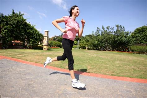 Training For A Half Marathon? Here s How To Find Your Pace ...