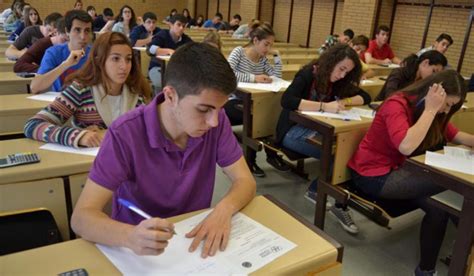 Tres institutos católicos en Canarias prefieren contratar ...
