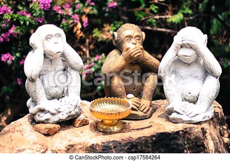 Tres monos   no hablar, no ver, no escuchar en koh samui tailandia ...