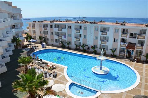 Tropical Garden Apartments   Figueretes, Ibiza | On the Beach
