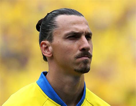 Twitter reacts as Zlatan Ibrahimovic is set for Man United ...