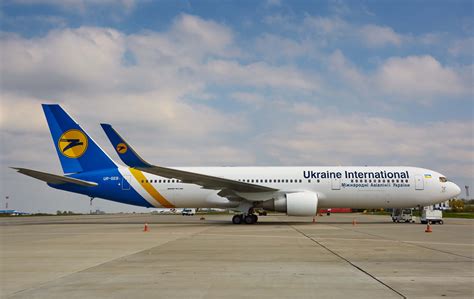 Ukraine Airlines Launches First Service to U.S. | Air ...