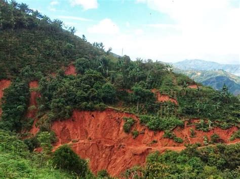 Un alud de tierra causó la muerte de cuatro personas en Morales, Cauca