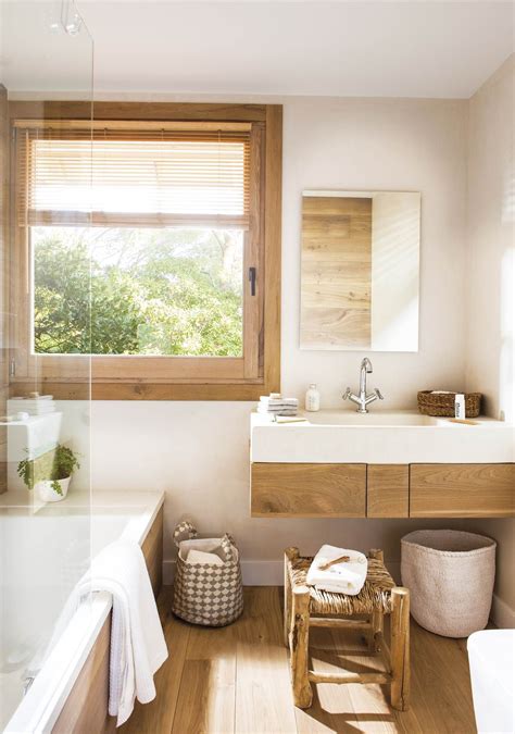Un baño blanco muy natural en 2020 | Baños madera, Diseño ...