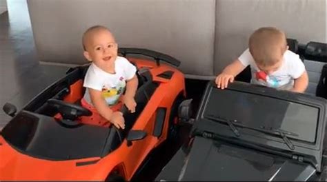 Un Mercedes y un Ferrari para los hijos de Morata   BeSoccer