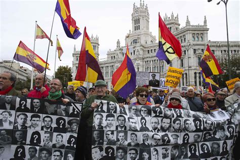 Un millar de personas claman en Madrid por el fin de la impunidad ...
