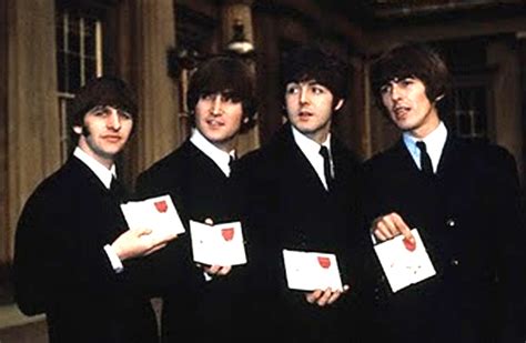 UN PASEO CON LOS BEATLES: The Beatles, 46 años como ...