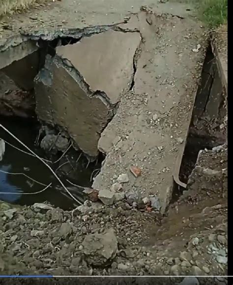 Un puente fue destruido en el norte del Cauca el cual comunica a ...