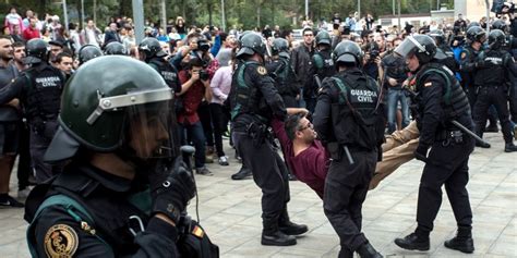 Una nariz roja contra la Guardia Civil   Indymedia Barcelona
