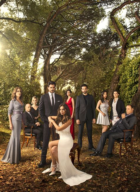 Univision estrena la serie turca “Amor Eterno”   Más ...