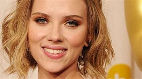 US Scarlett Johansson hacker Chaney given 10 years   BBC News