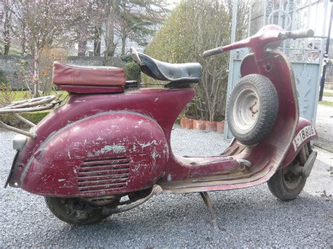 V Classics Motorcycles: Vespa 125 N 1960