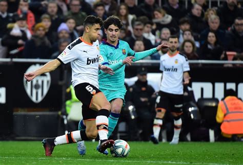 Valencia CF confirma que el 35% de su plantel está contagiado con el ...