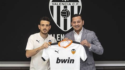 Valencia CF: El mercado del Valencia: entre el quiero y no puedo | Marca