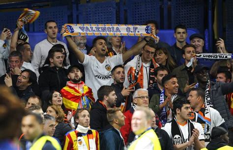 VALENCIA CF | Ya a la venta las entradas para ver al Valencia CF en ...