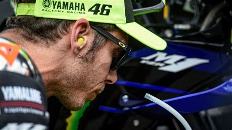 Valentino Rossi fichará por el Petronas Yamaha para MotoGP ...