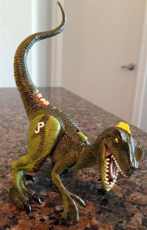 Velociraptor  Alpha   Jurassic Park: Dinosaurs by Hasbro ...