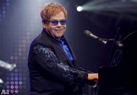 Vendidas 5.000 entradas en cuatro días para el concierto de Elton John ...