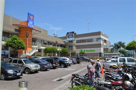 Venta de Local Comercial Oro Plaza Norte de Machala, El ...