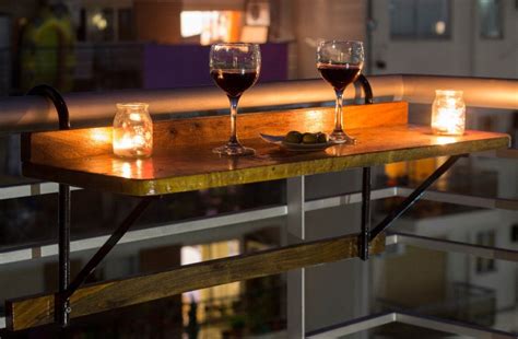 Verano: ideas de mesas para el balcón de tu departamento