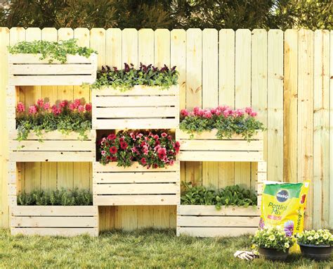 Vertical Planter DIY   Home Depot Garden Project