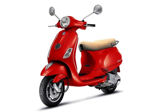 Vespa Piaggio 125 LX   Italy Motorcycle Rental   Scooters, Motorcycles ...