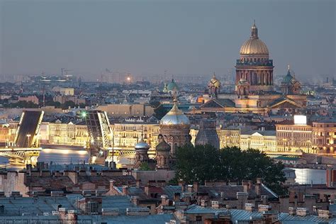 Viaje a San Petersburgo, Rusia, chicas rusas, ucraniana