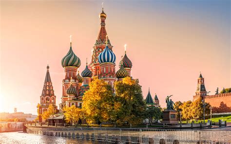 Viaje Moscú Clásico y San Petersburgo con vuelo directo ...