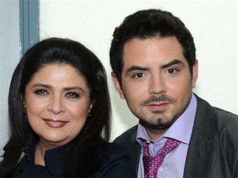 Victoria Ruffo reconoce que no es una suegra fácil Zeleb.mx