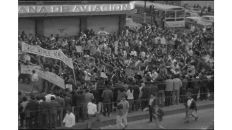 Video: Así fue la histórica Marcha del Silencio de 1968 – Noticieros ...