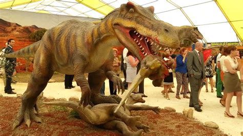 Video Noticia Inauguración Dinosaurios Park en Torremolinos   YouTube