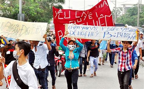 Vietnam Factory Workers in Rare Strike to Protest New ...