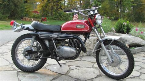 VINTAGE 1970 YAMAHA DT1 250 ENDURO for sale on 2040 motos