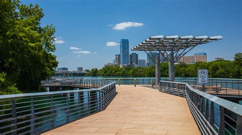 Visit Austin: 2023 Travel Guide for Austin, Texas | Expedia