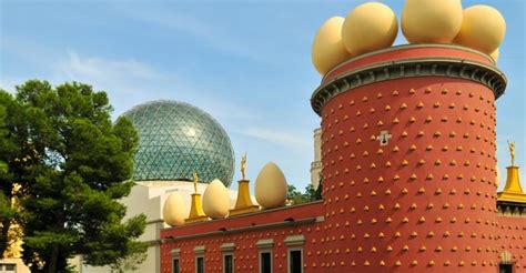 Visita a Girona, Figueres y Museo Dalí desde Barcelona con ...