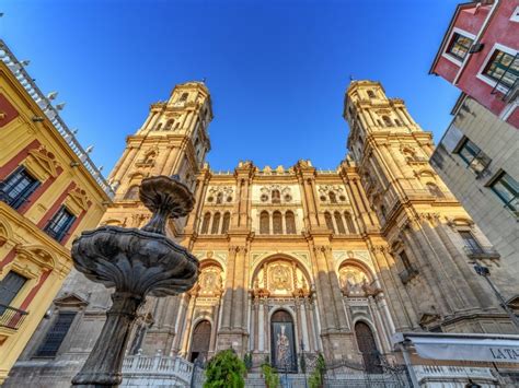 Visita guiada por casco antiguo y Catedral Málaga ...