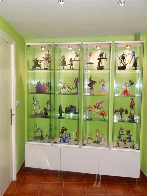 Vitrina expositora de figuras anime | Shelves, Display ...