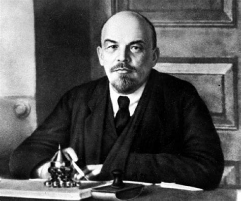 Vladimir Lenin Biography   Childhood, Life Achievements ...