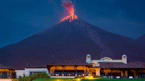 Volcán de Fuego entra en nueva fase de erupción en ...