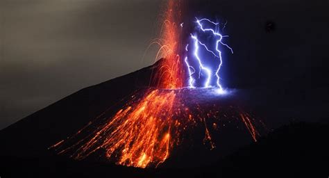 Volcán en erupción. ¿Cuáles son los volcanes que entrarán ...