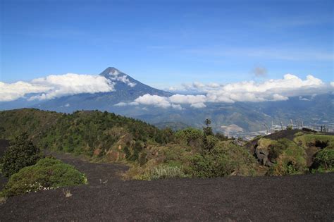 volcan pacaya guatemala 7 | Honduras Traveling