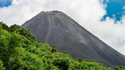 Volcanes De Guatemala Los Mas Importantes