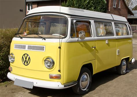 Volkswagen Hippie Van Samba Bus   Volkswagen Vintage Van