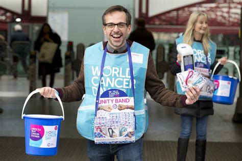 Volunteering with Cancer Research UK | Cancer Research UK