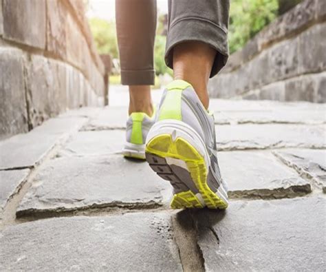 Walking Better Than Running for Burning Calories | Newsmax.com
